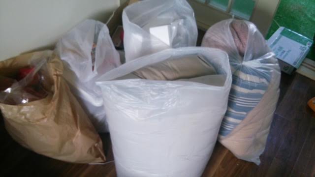 文京区千駄木布団毛布ごみ袋の廃棄処分片付け