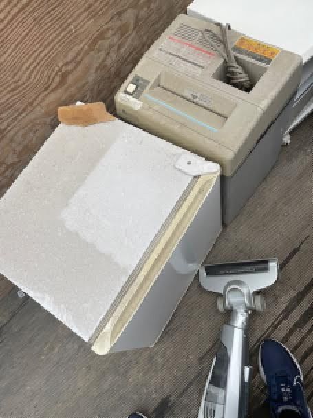 冷蔵庫とシュレッダー