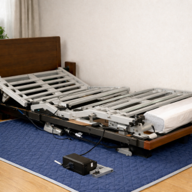 部屋に置かれて電動リクライニングベッド