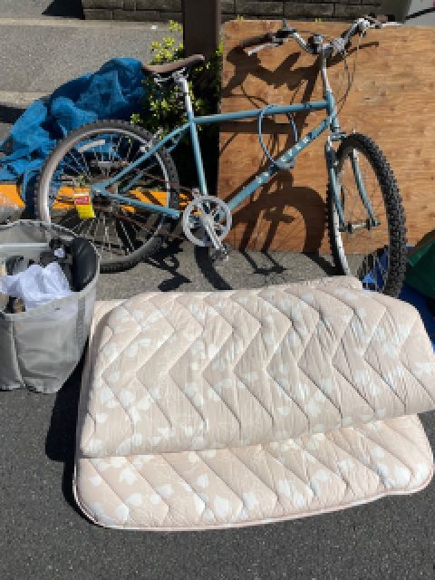 自転車と布団