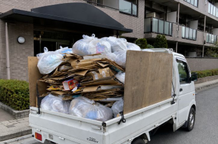 昭島市代官山大量ダンボール・ごみ袋・不用品緊急回収