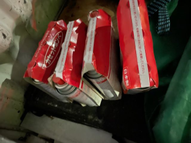 足立区六木カセットボンベガススプレー缶緊急処分
