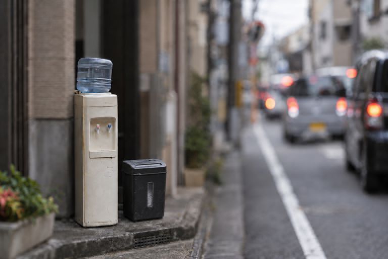 新座市壊れたウォーターサーバー・シュレッダー・家電製品緊急処分